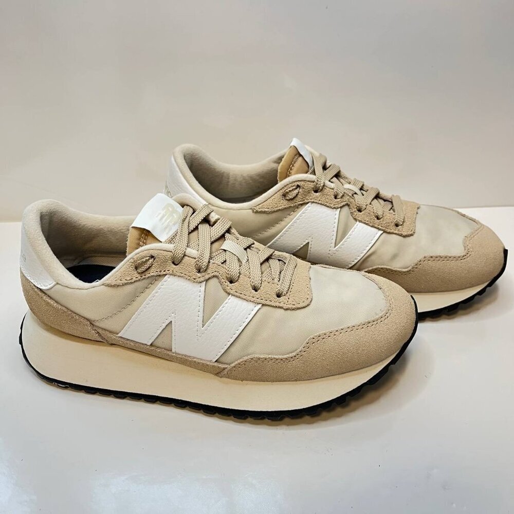 New Balance 237 Women’s Sneakers – Clean & Comfortable Women’s US 7